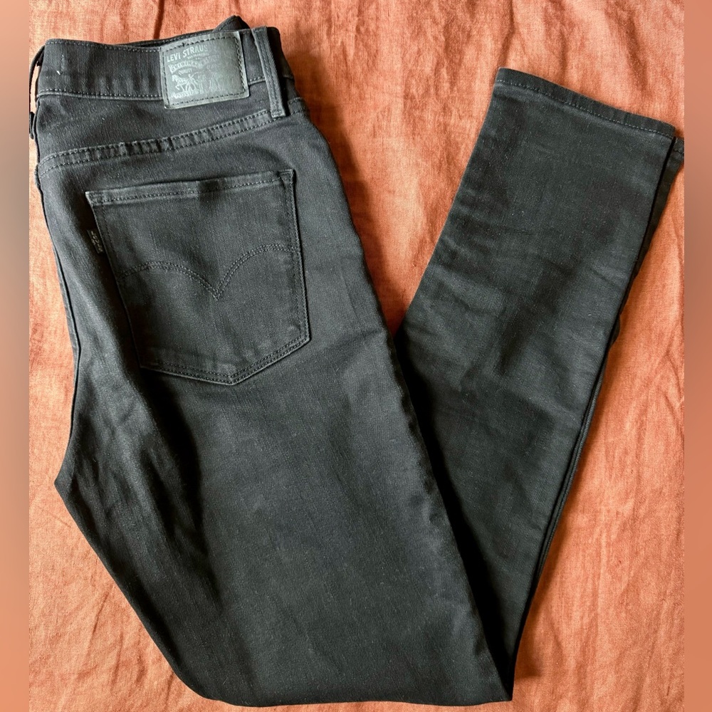 Levi’s 311 Shaping Skinny Jeans